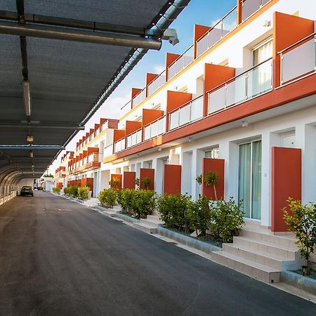 New Day Apartments Пафос Екстериор снимка